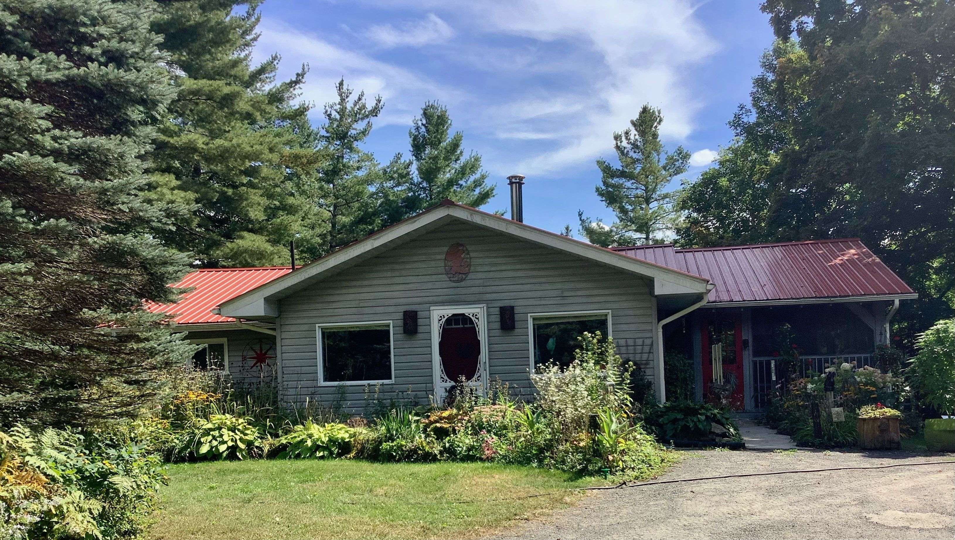 143 Scott Settlement RD, North Kawartha, ON K0L 1A0
