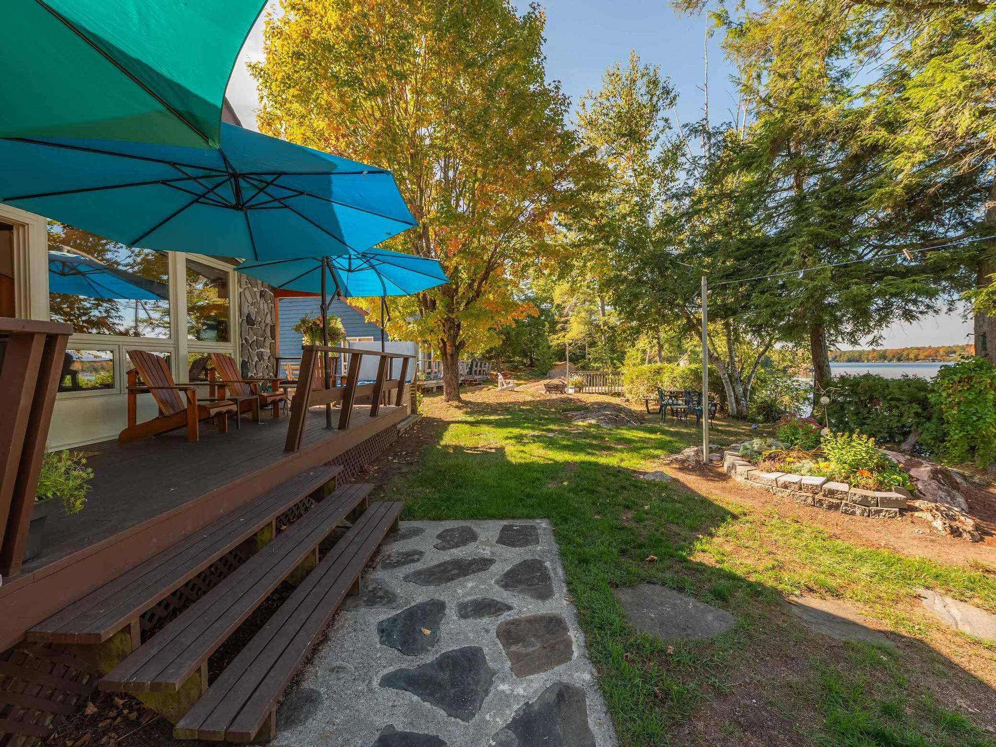 27 Martin LN, North Kawartha, ON K0L 1A0