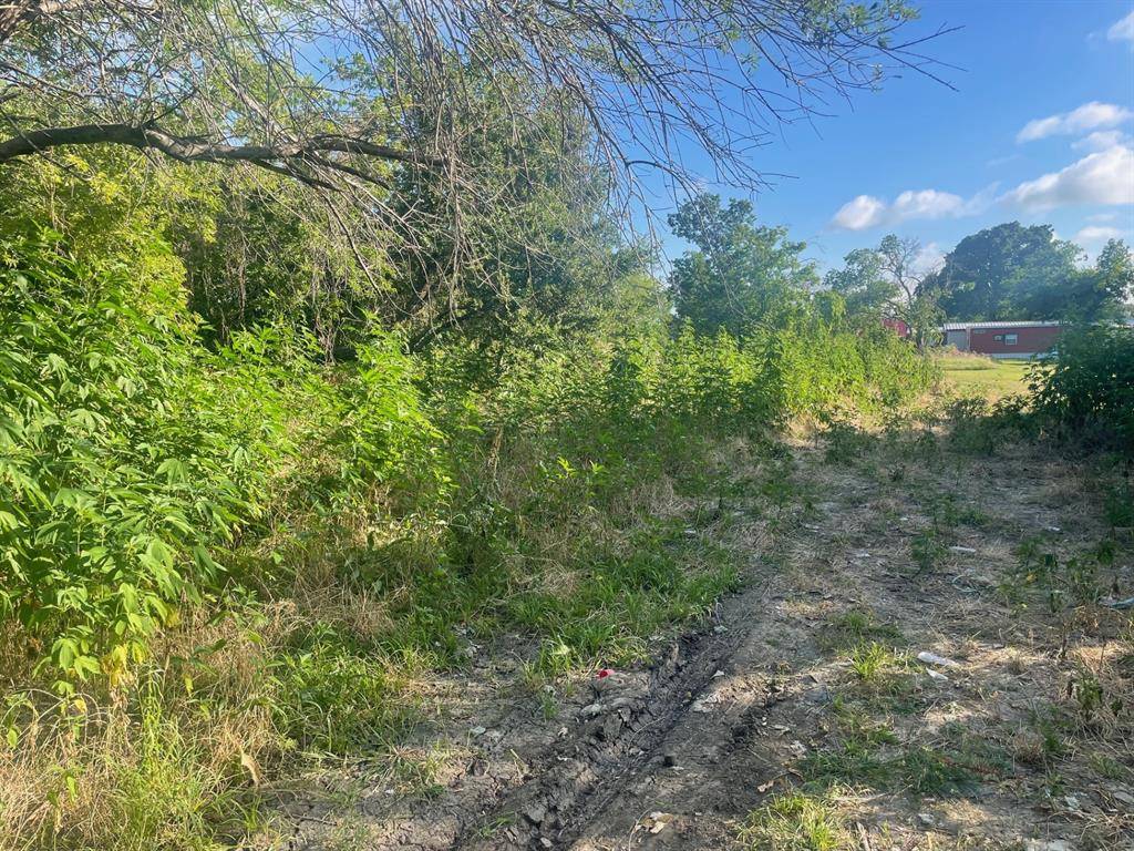 5220 E Lancaster Avenue, Fort Worth, TX 76112