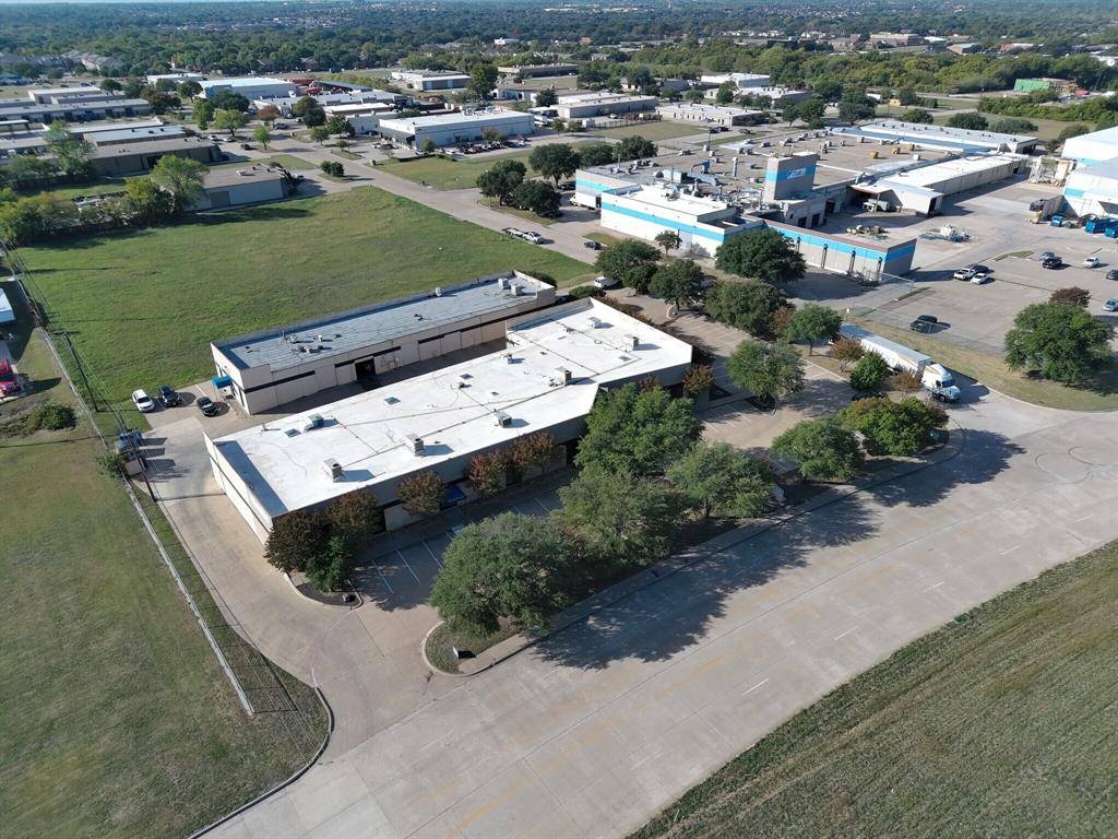 400 E Centre Park Boulevard #101, Desoto, TX 75115