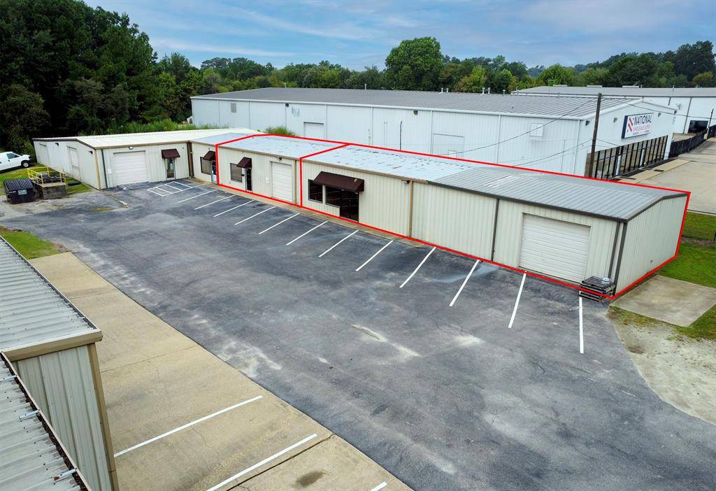 13306 STATE HIGHWAY 110 S #100 & 200, Tyler, TX 75707