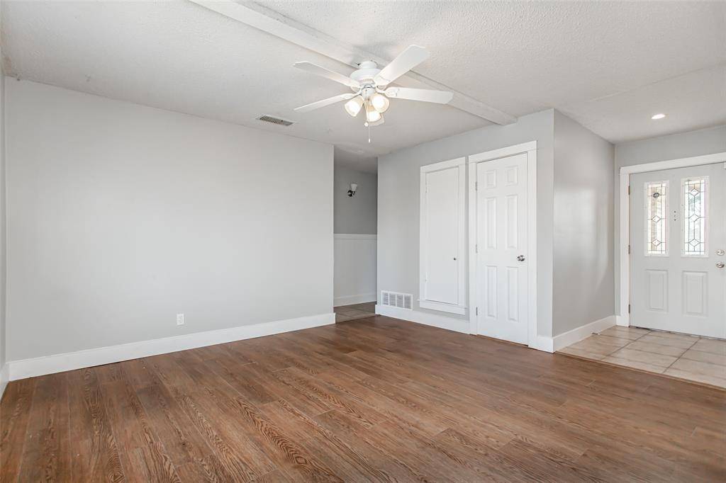 2121 Travis Drive, Carrollton, TX 75006