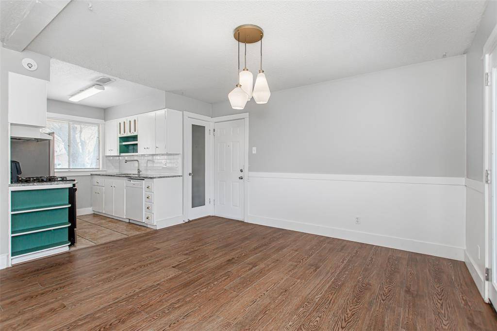 2121 Travis Drive, Carrollton, TX 75006