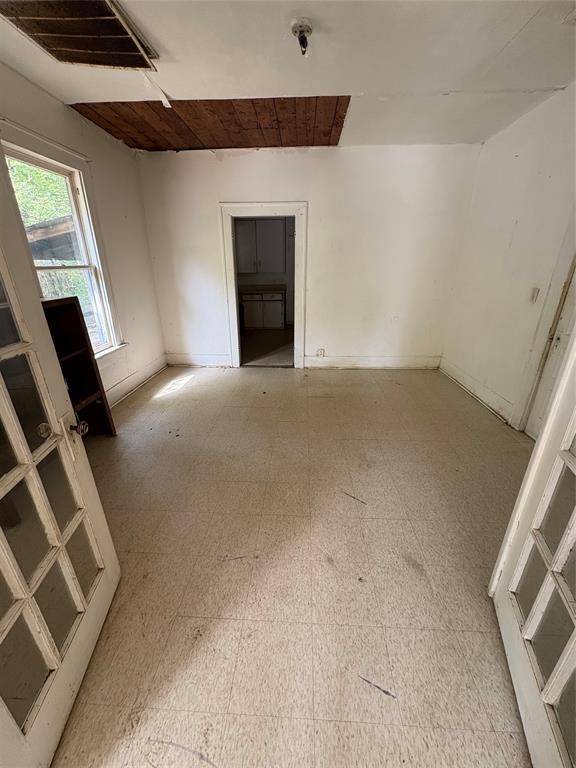 1124 Leander Street, Shreveport, LA 71104