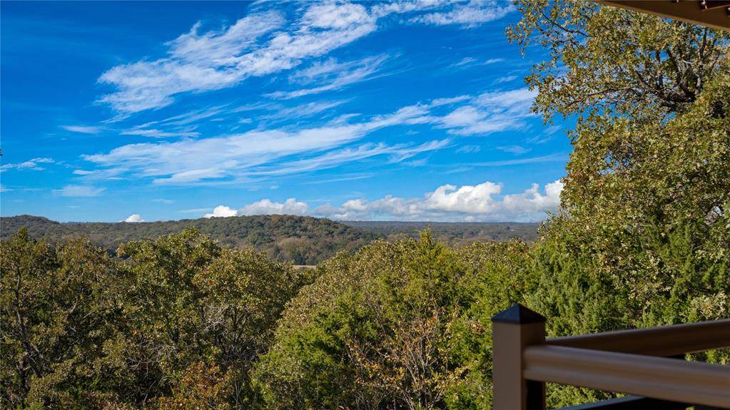 1210 County Road 232, Collinsville, TX 76233