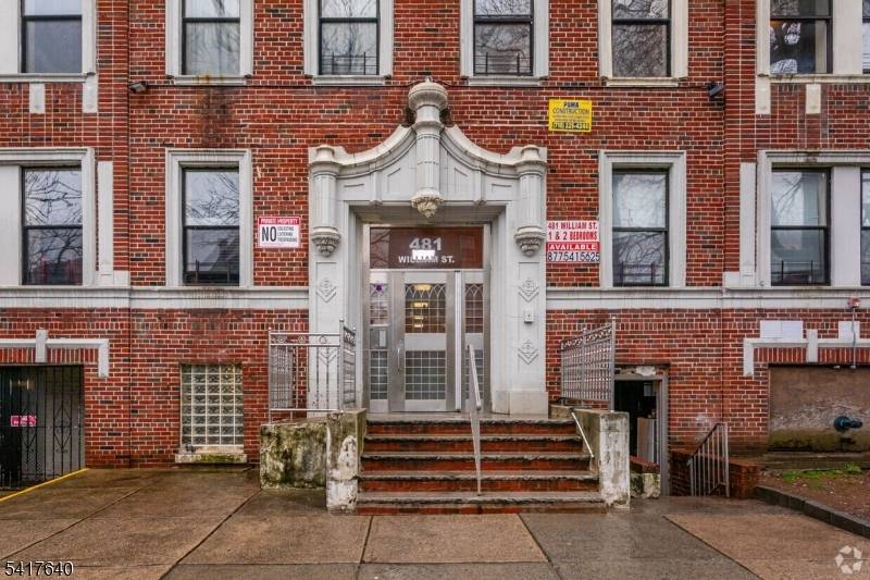 481 William St, East Orange City, NJ 07017