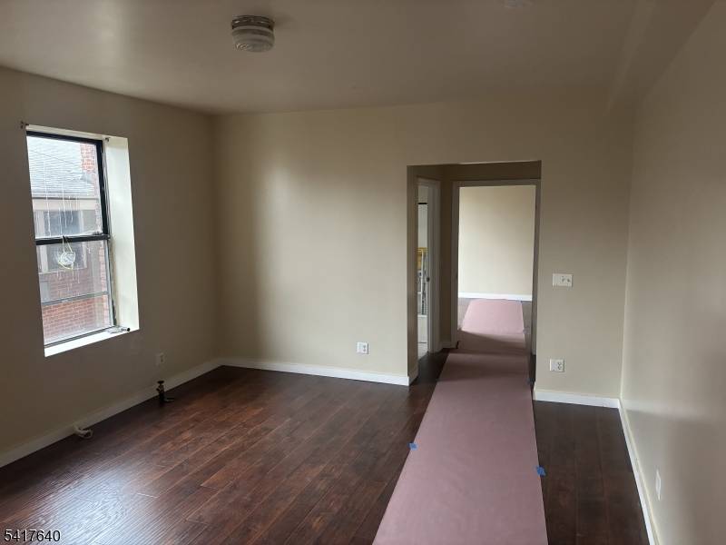 481 William St, East Orange City, NJ 07017