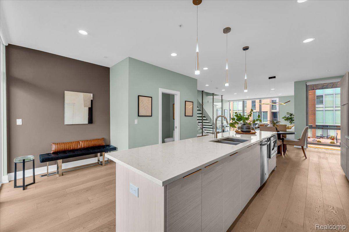 236 Alfred ST, Detroit, MI 48201