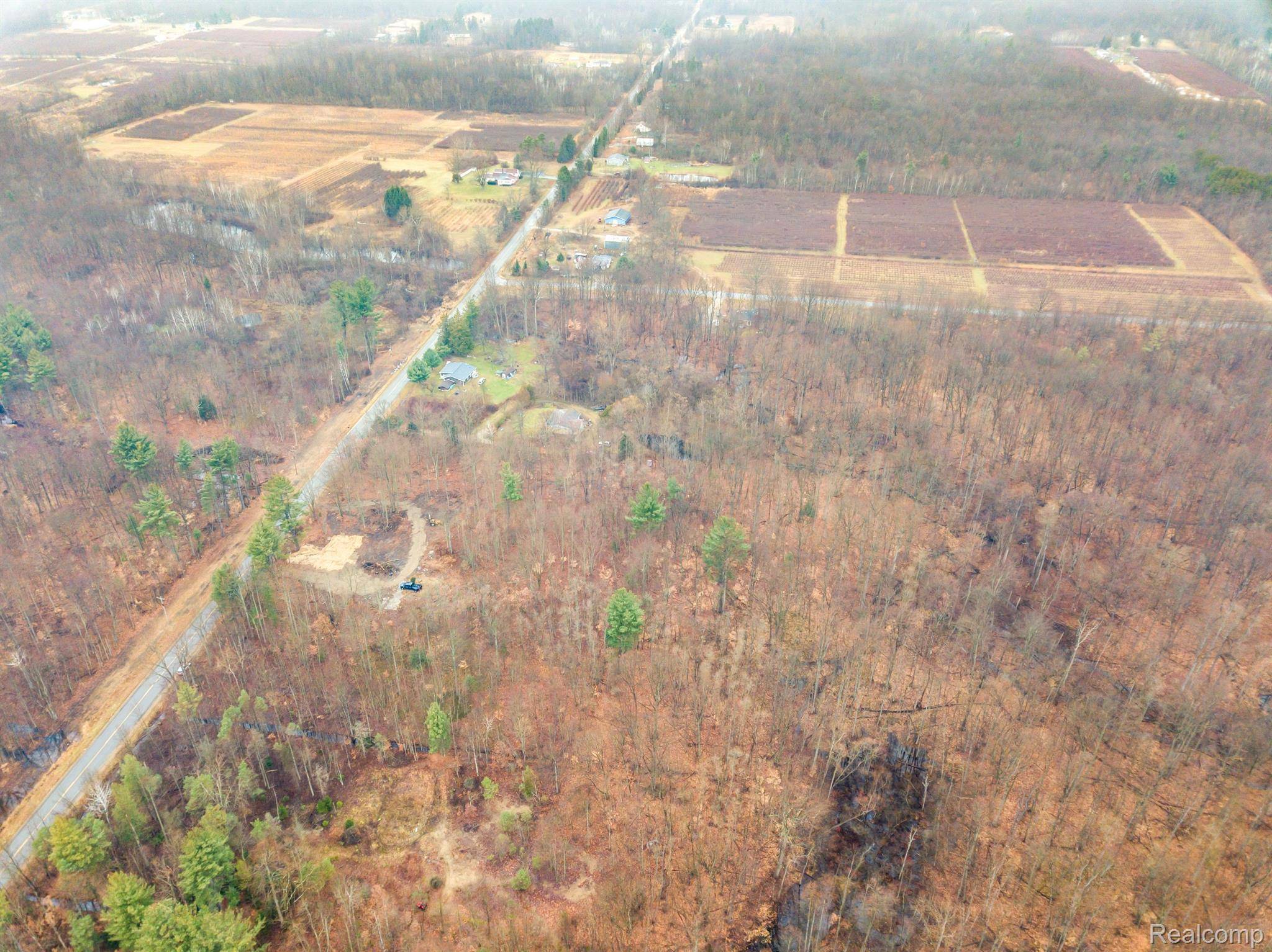 40609 76TH ST, Covert Township, MI 49043