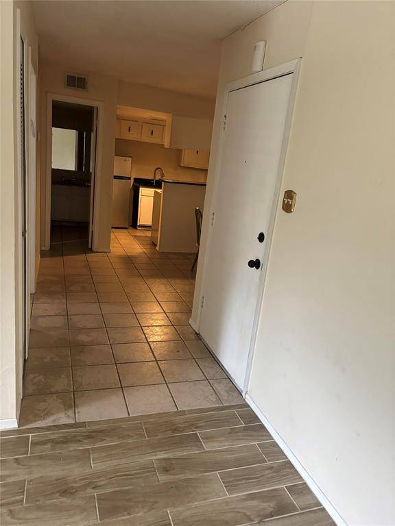 5921 Harvest Hill Road #2086, Dallas, TX 75230