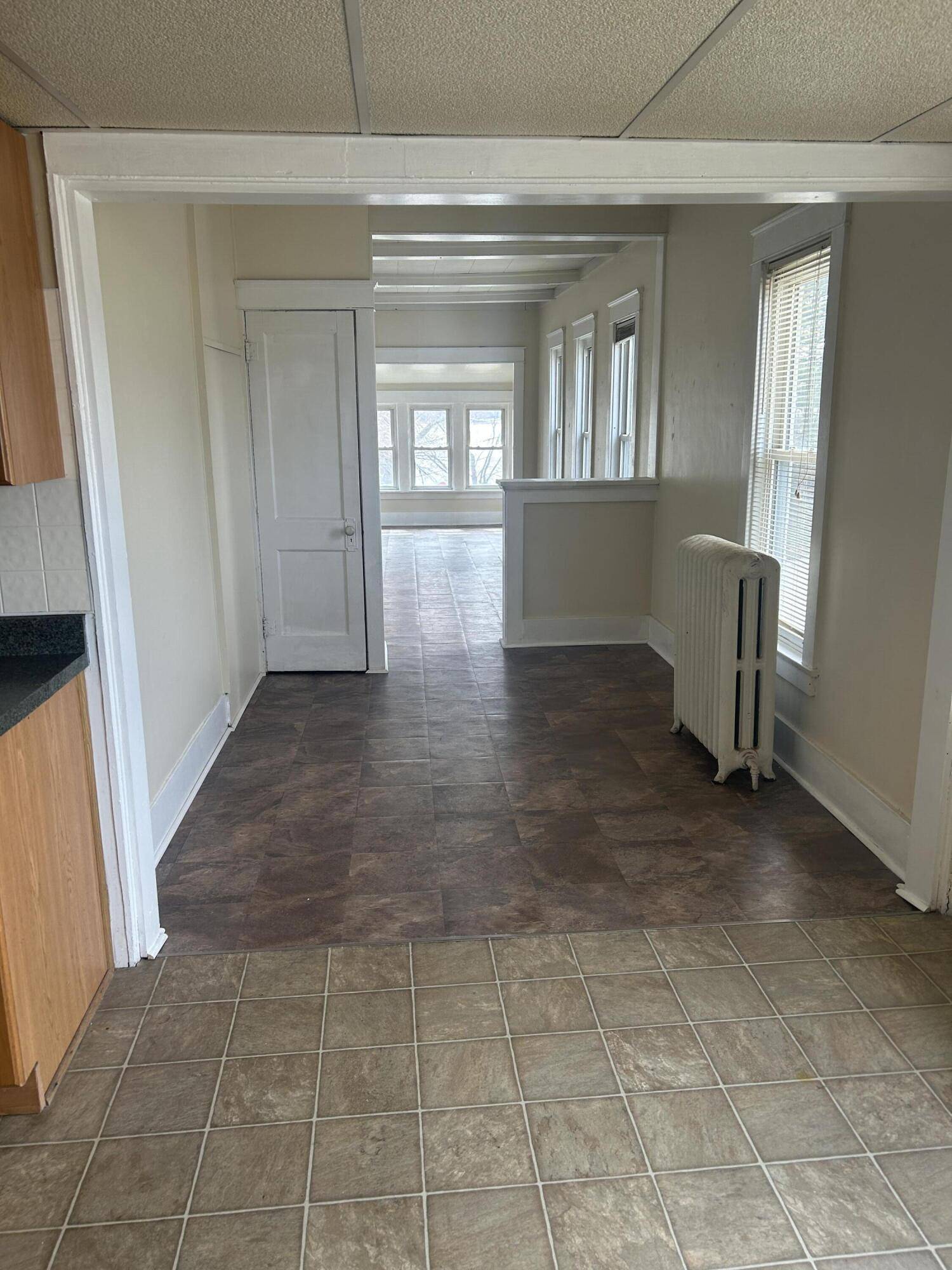 439 W Columbia AVE, Battle Creek City, MI 49014