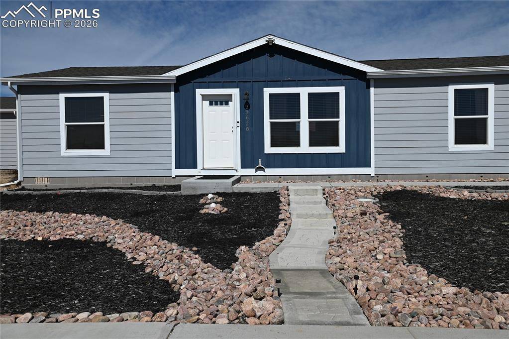 23628 Redtail DR, Colorado Springs, CO 80928