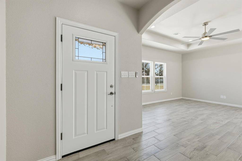 709 3rd Street, Bridgeport, TX 76426