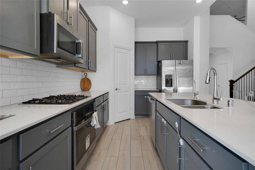 2121 Esher Drive, Little Elm, TX 75068