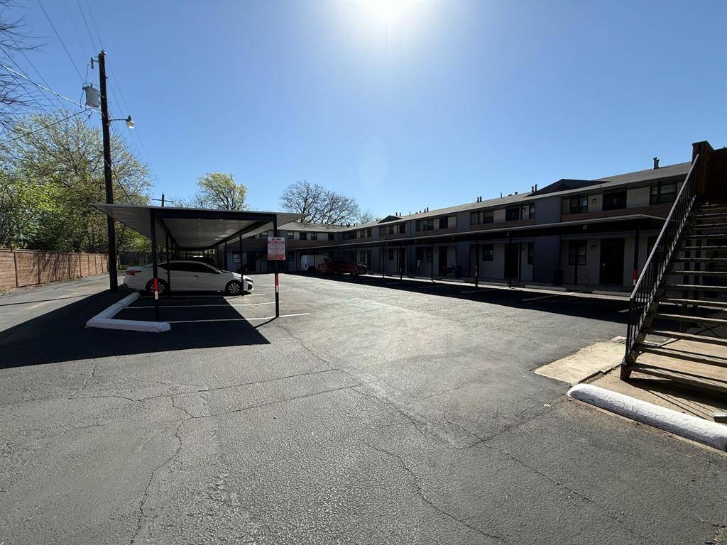 5928 Fletcher Avenue #20, Fort Worth, TX 76107