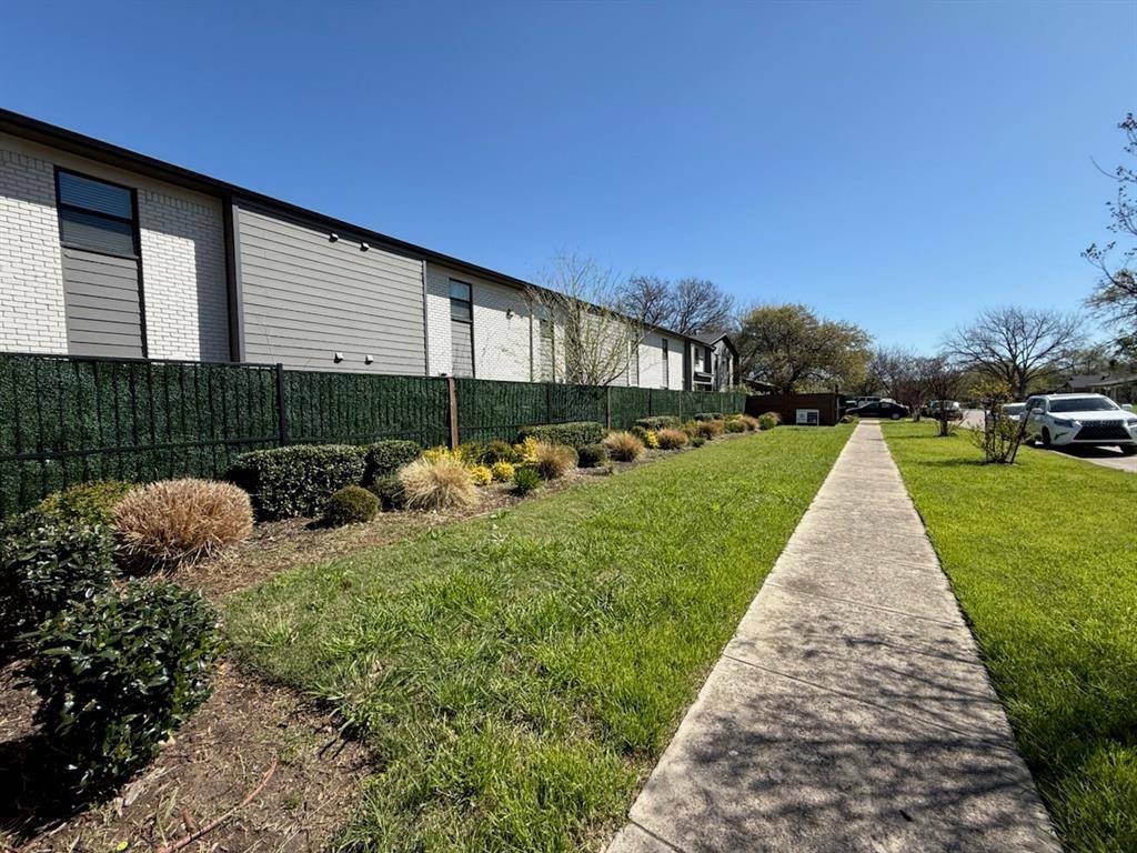 5928 Fletcher Avenue #12, Fort Worth, TX 76107