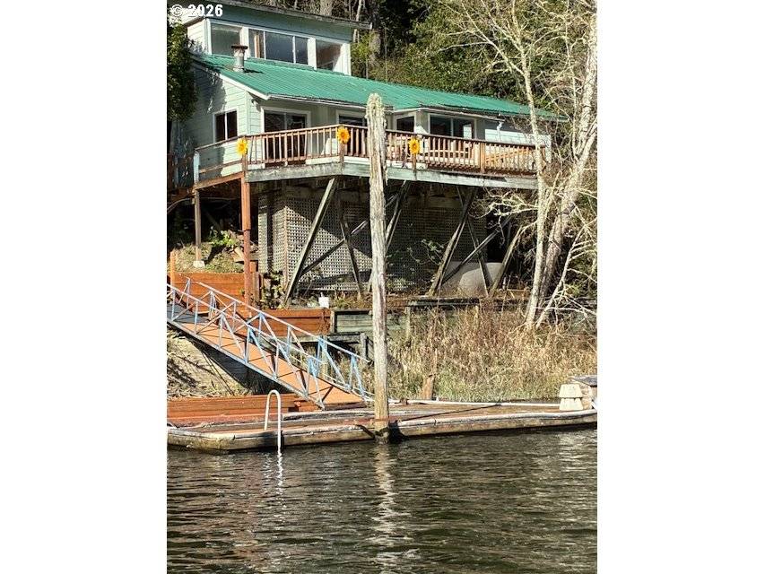 909 N TENMILE, Lakeside, OR 97449