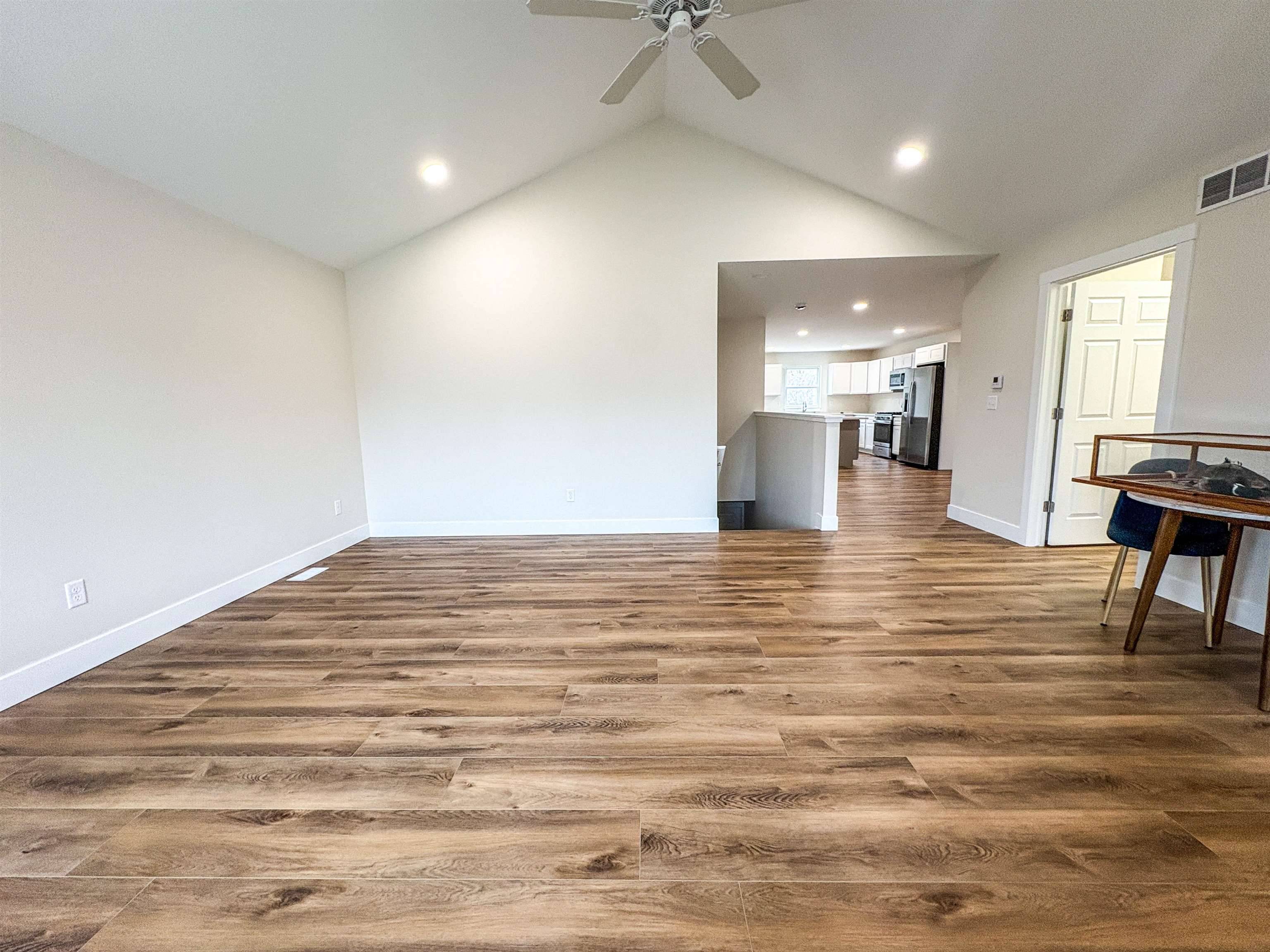 11431 Windmill PT, Vienna Twp, MI 48420