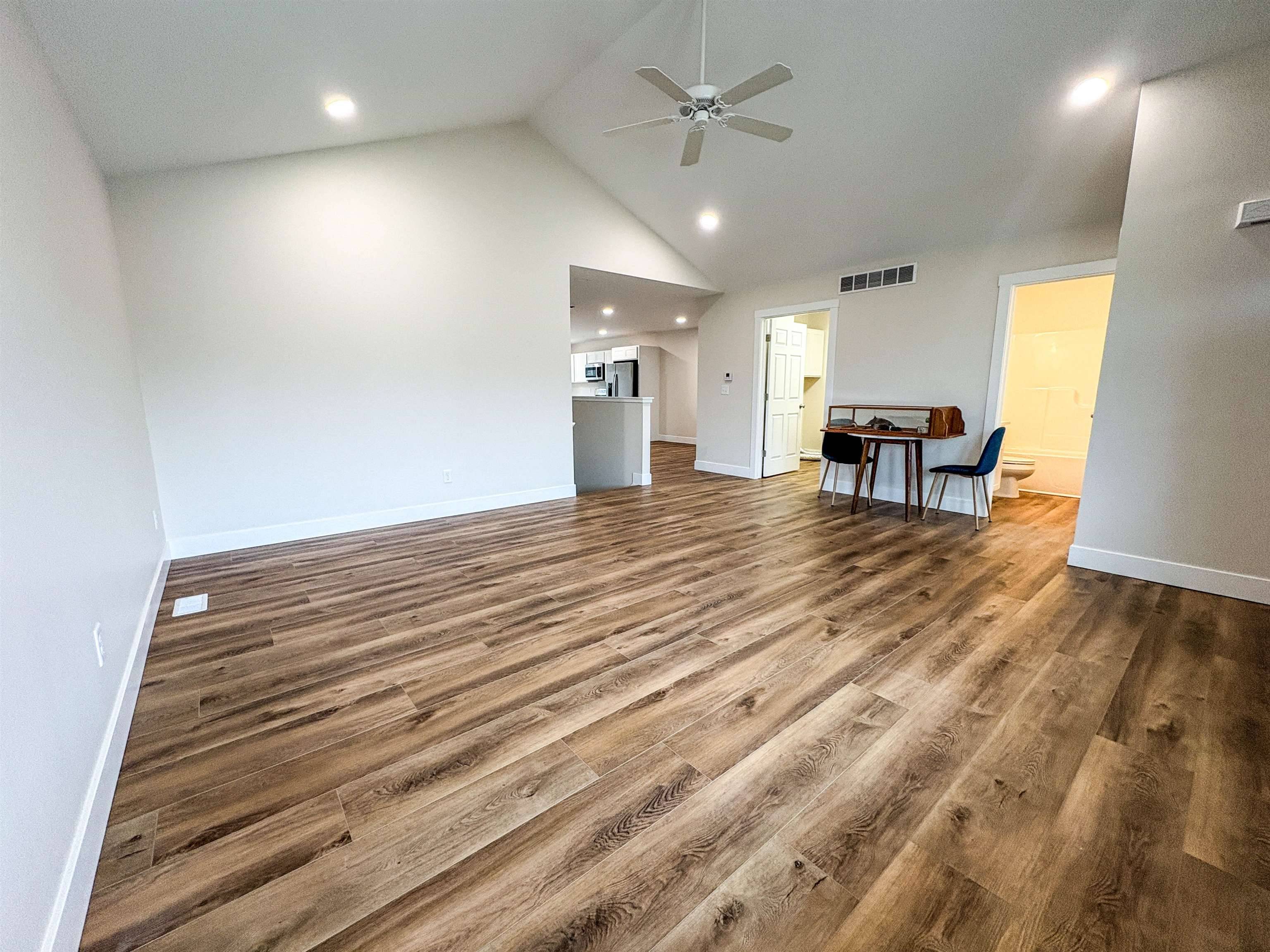 11431 Windmill PT, Vienna Twp, MI 48420