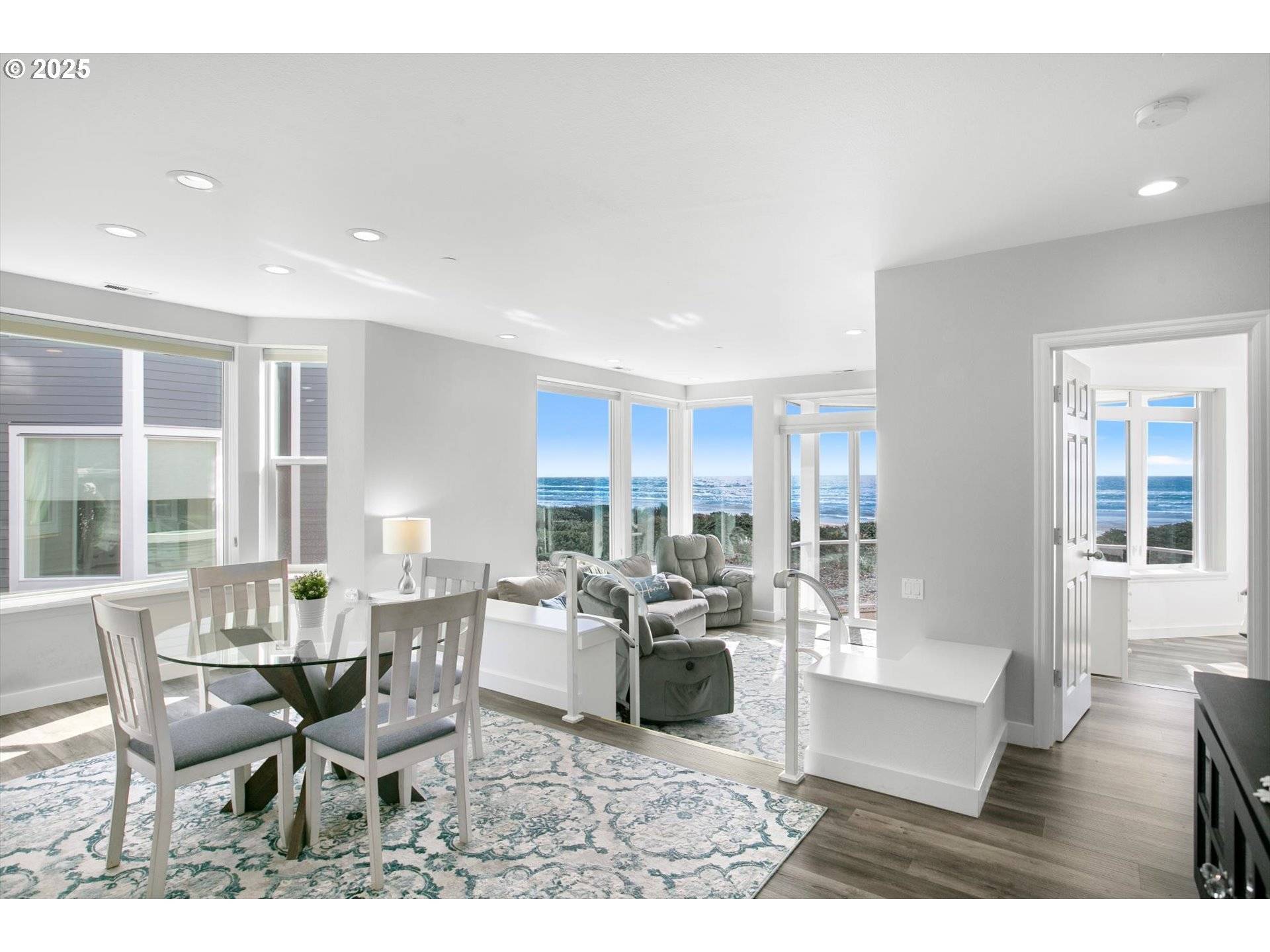 5852 SW CUPOLA DR, South Beach, OR 97366