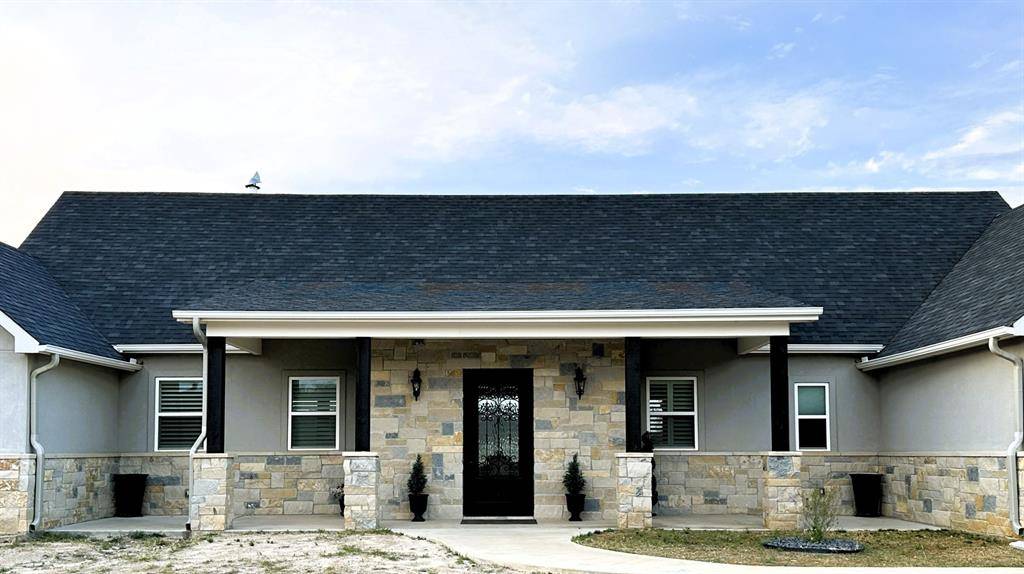 313 Hidden Shores Drive, Cisco, TX 76437