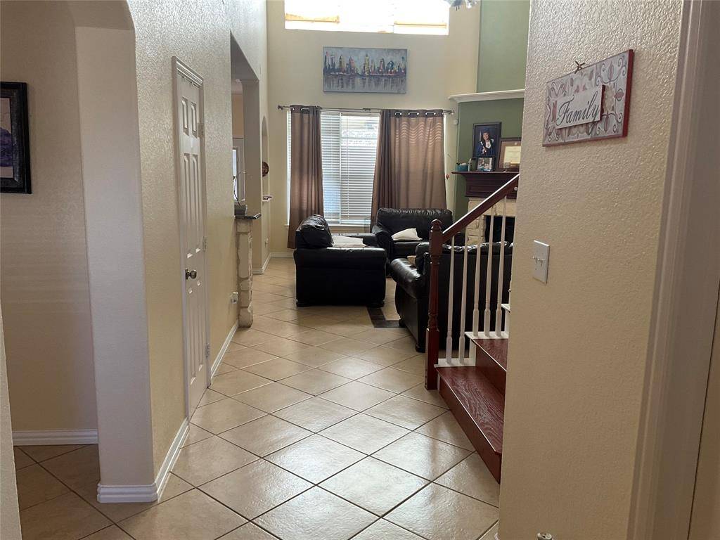 2617 Glen Ranch Drive, Burleson, TX 76028