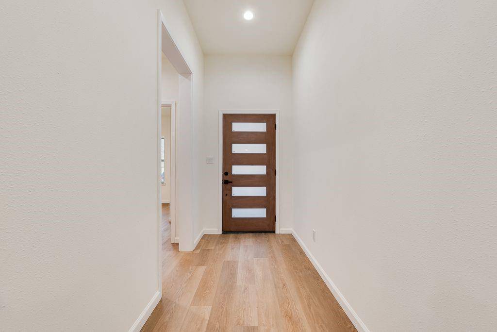 205 East Place, White Settlement, TX 76108