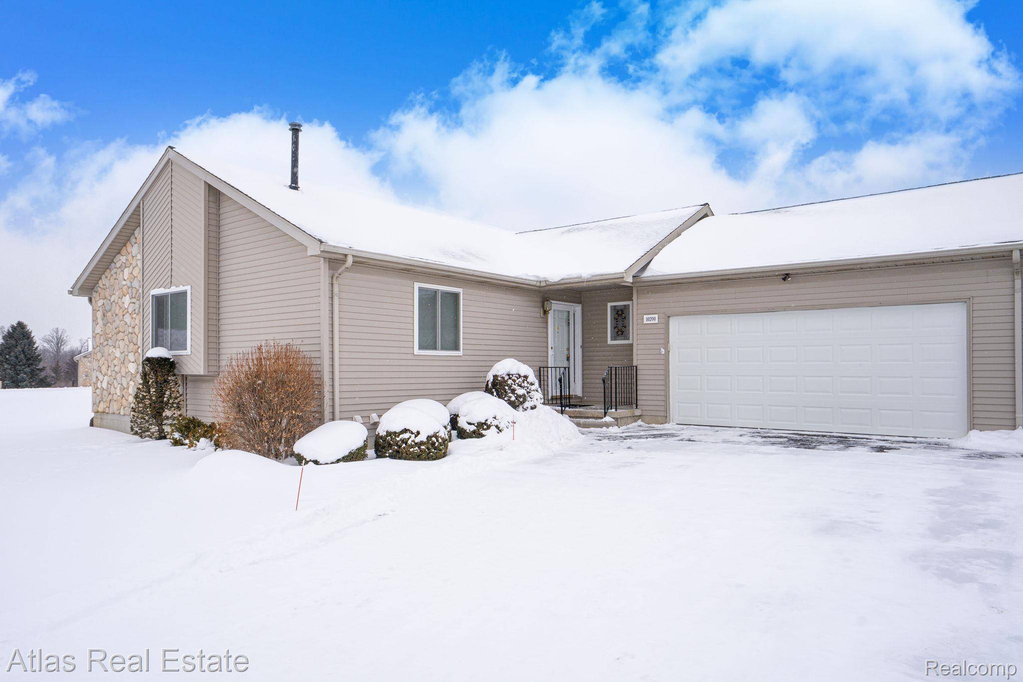 10200 Hawthorne CIR, Atlas Township, MI 48438