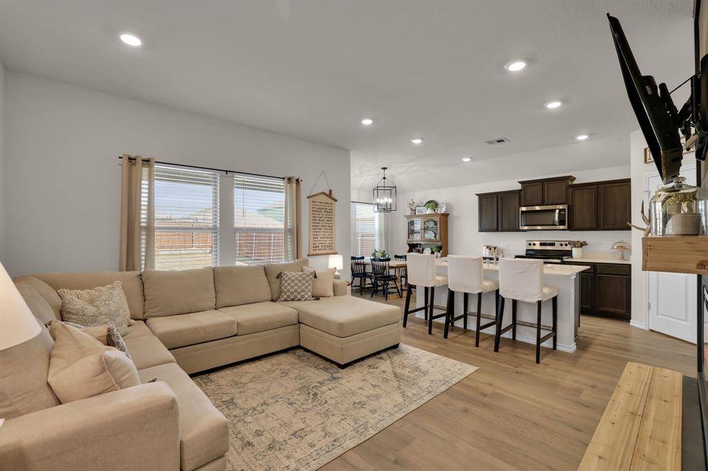 6415 Whitecap Drive, Princeton, TX 75407