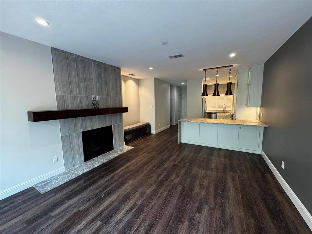 2506 Wedglea Drive #803, Dallas, TX 75211