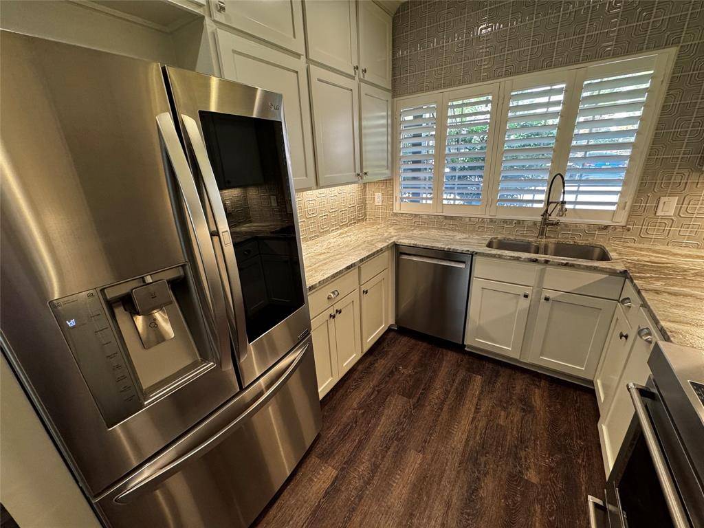 2506 Wedglea Drive #803, Dallas, TX 75211