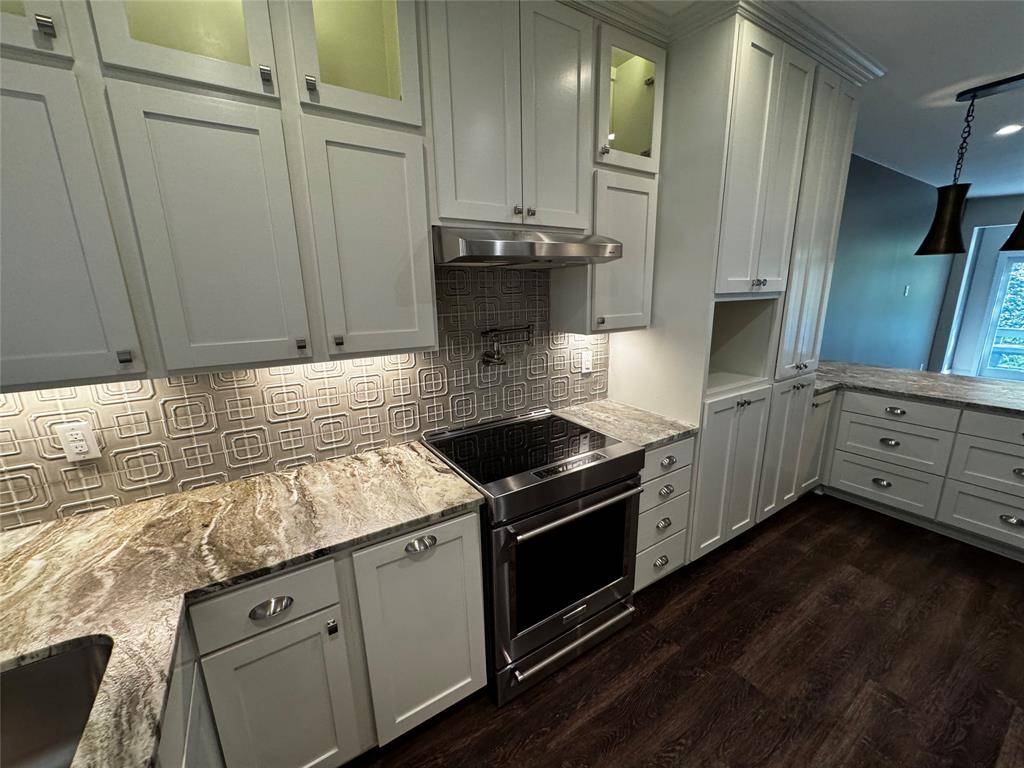 2506 Wedglea Drive #803, Dallas, TX 75211