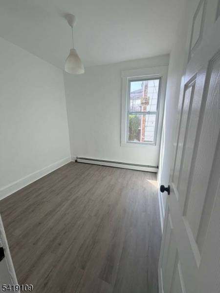 97 N 4Th St #2A, Paterson City, NJ 07522