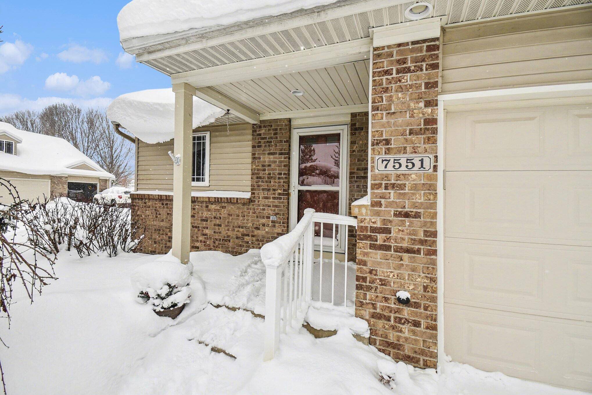 7551 Navajo Valley DR SW, Byron Twp, MI 49315