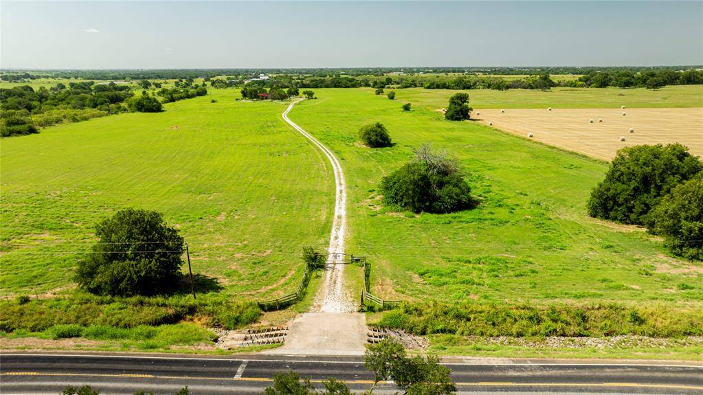 12520 455 E, Pilot Point, TX 76258
