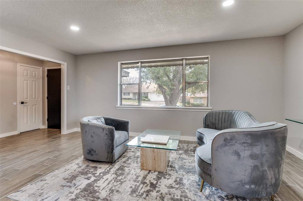 1287 Whispering Trail, Dallas, TX 75241