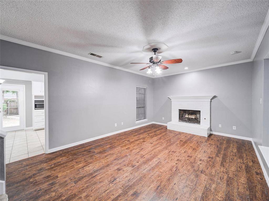 8943 Camfield Way #8943-8945, Frisco, TX 75033