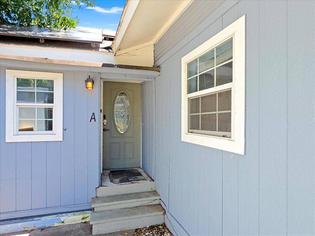 1209 15th Place, Fort Worth, TX 76164