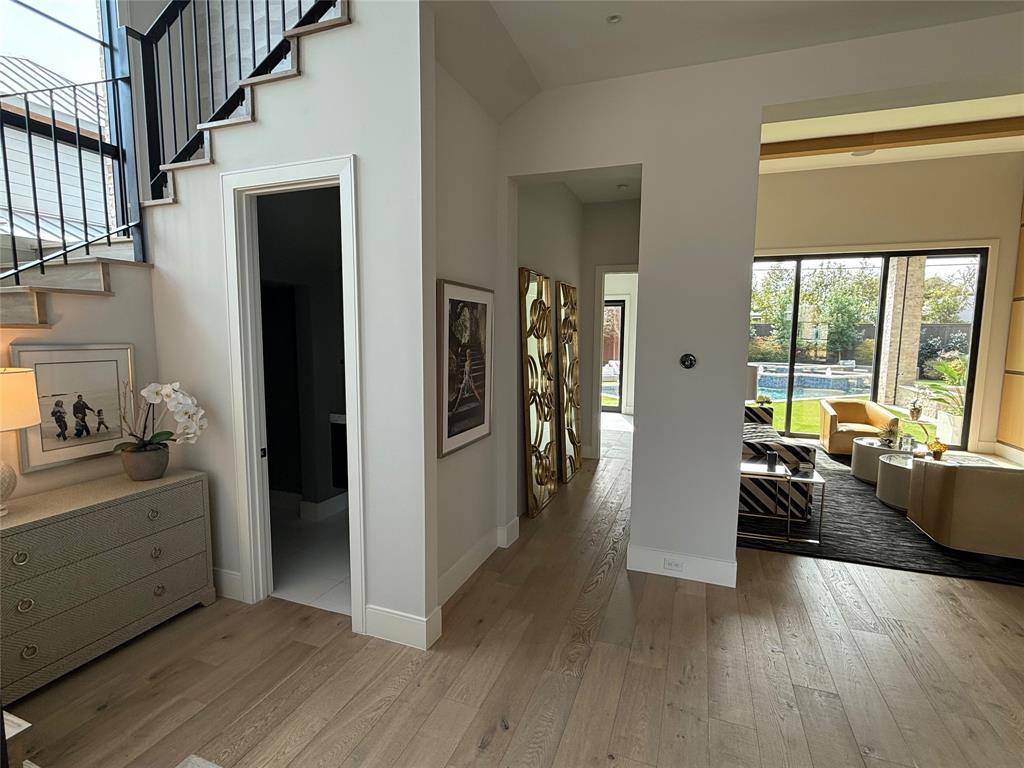 6522 Pemberton Drive, Dallas, TX 75230