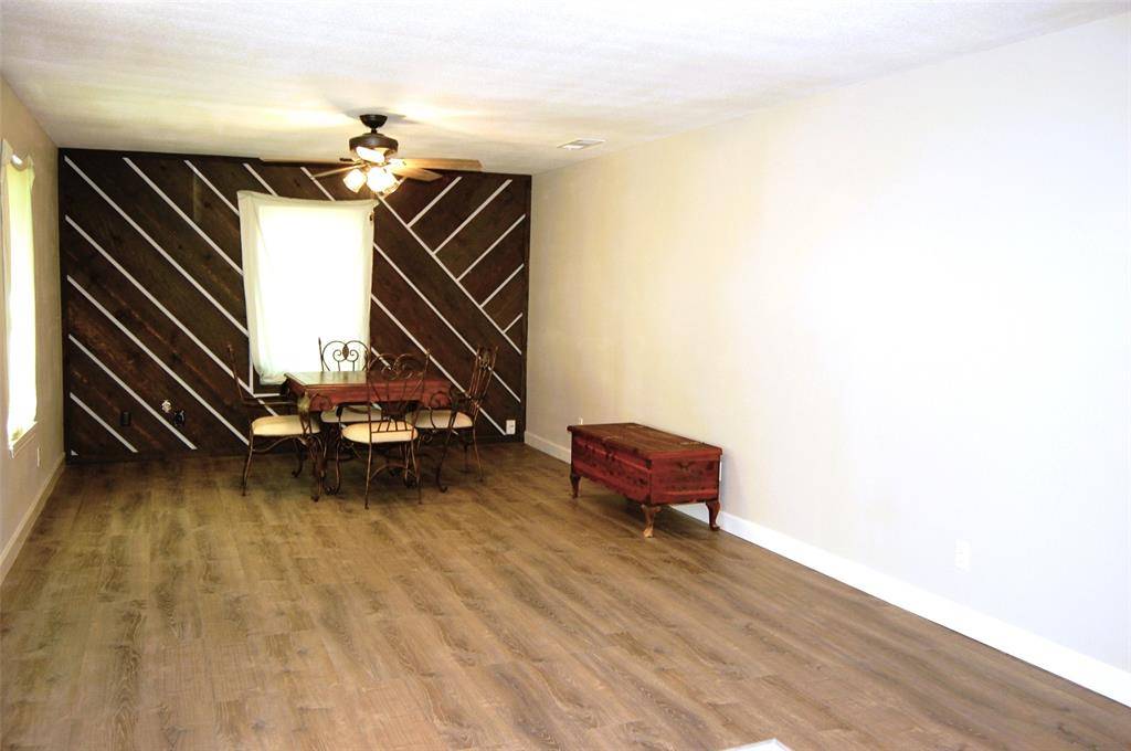 1325 2nd Street, Graham, TX 76450