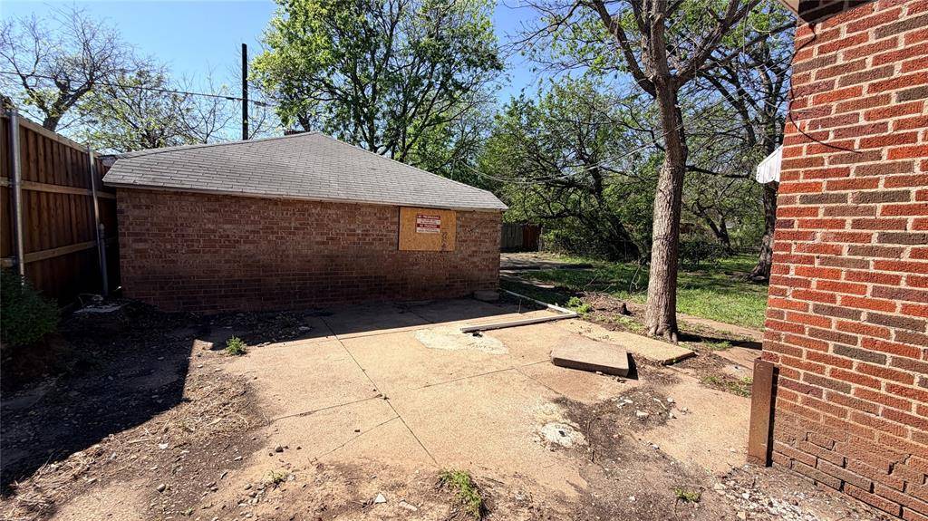 811 S Tyler Street, Dallas, TX 75208