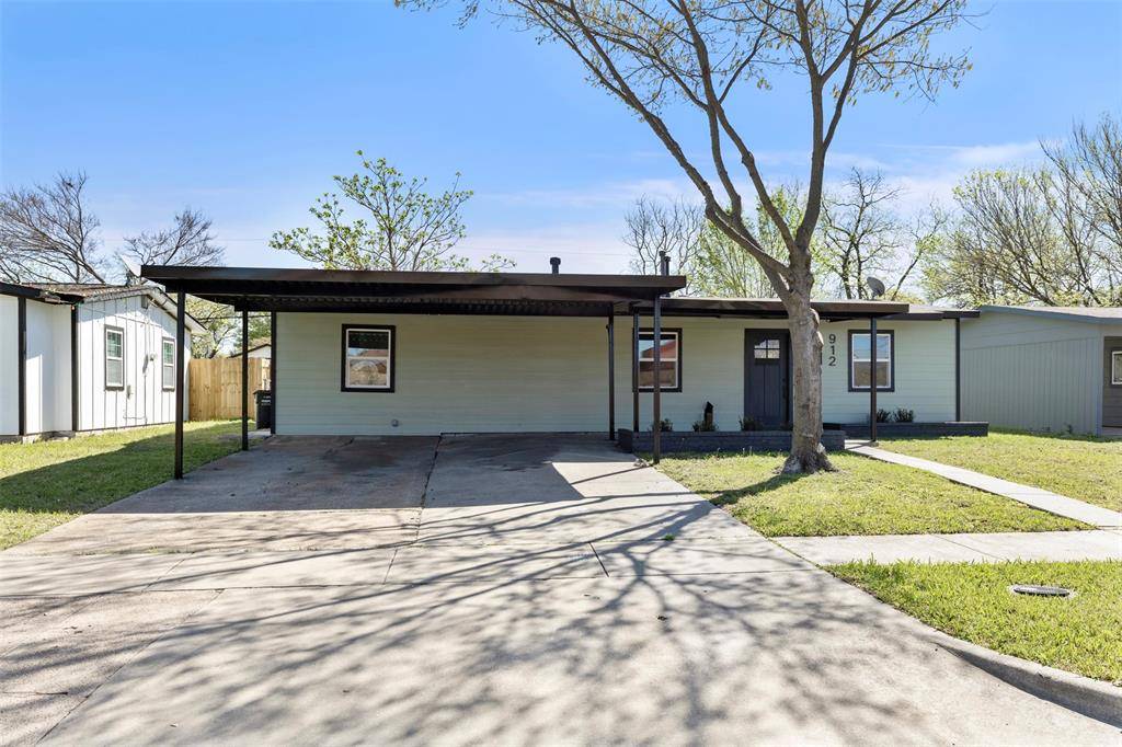 912 Wilkinson Drive, Mesquite, TX 75149