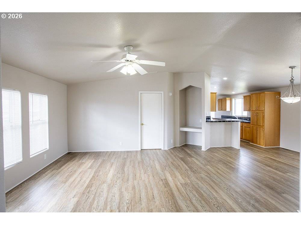 313 12TH ST, La Grande, OR 97850