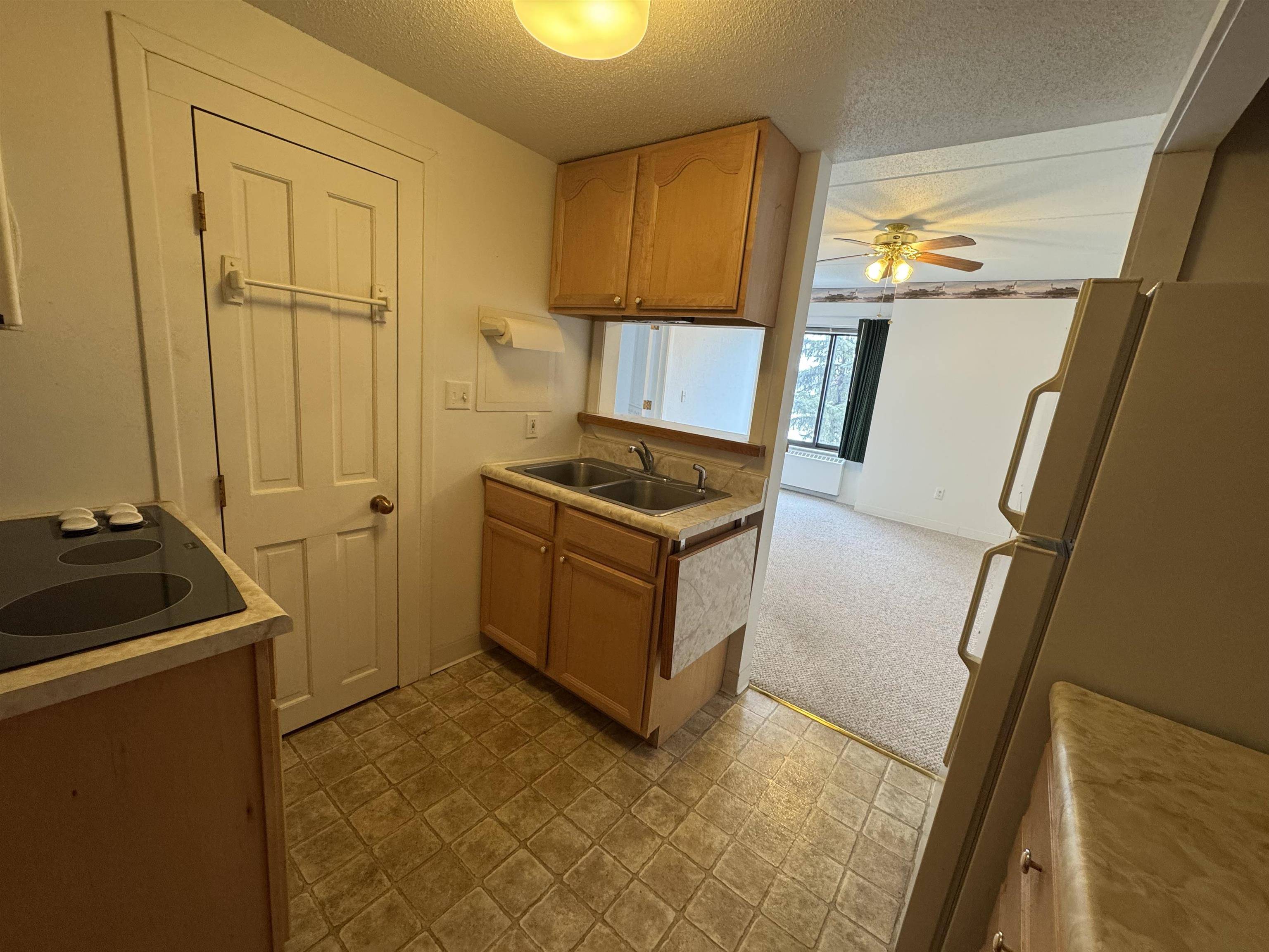 5951 N Skeel AVE, Oscoda Twp, MI 48750