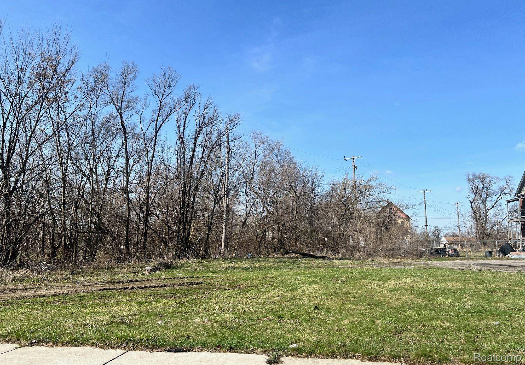 5131 BANGOR ST, Detroit, MI 48210