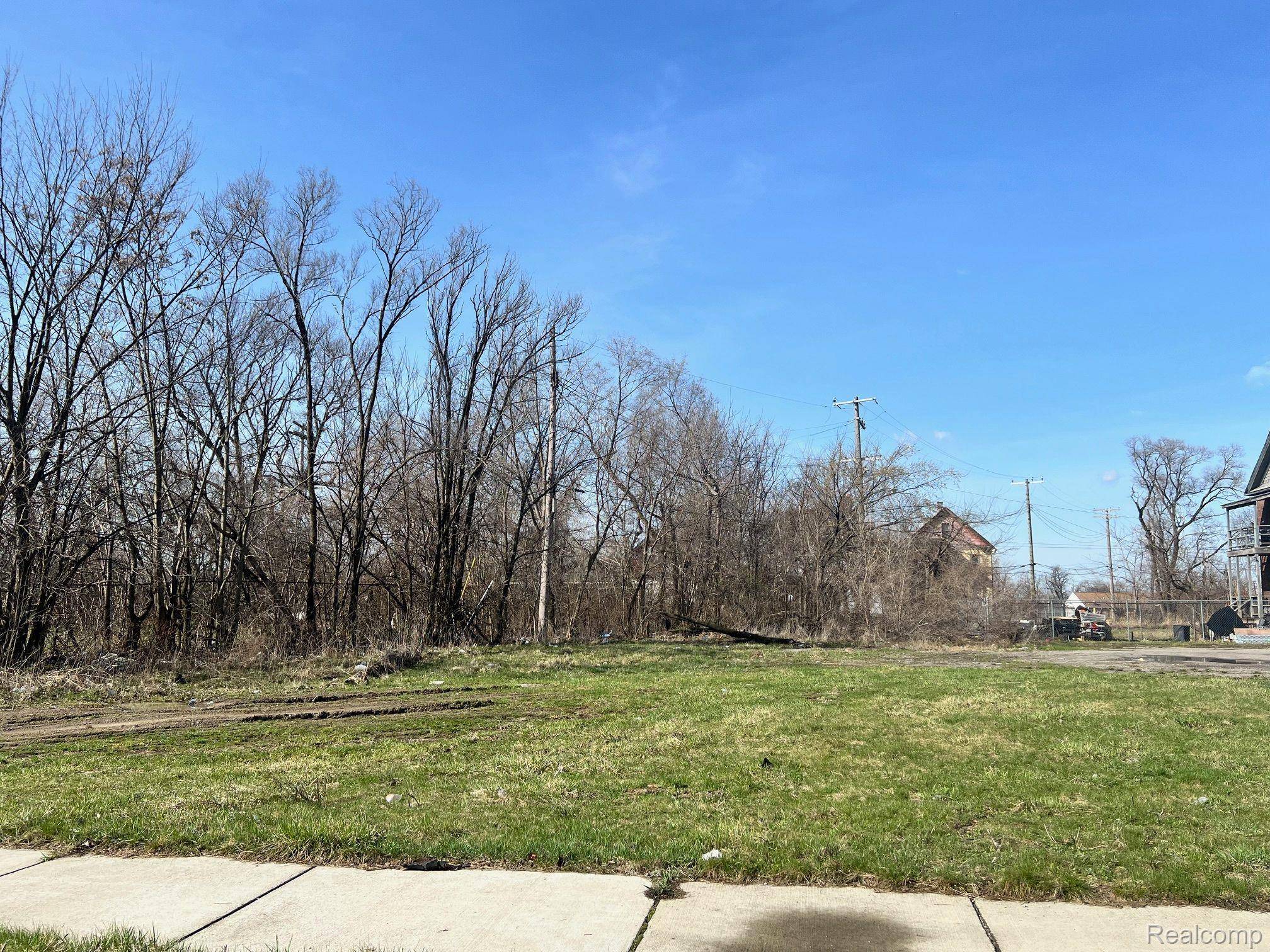 5143 BANGOR ST, Detroit, MI 48210