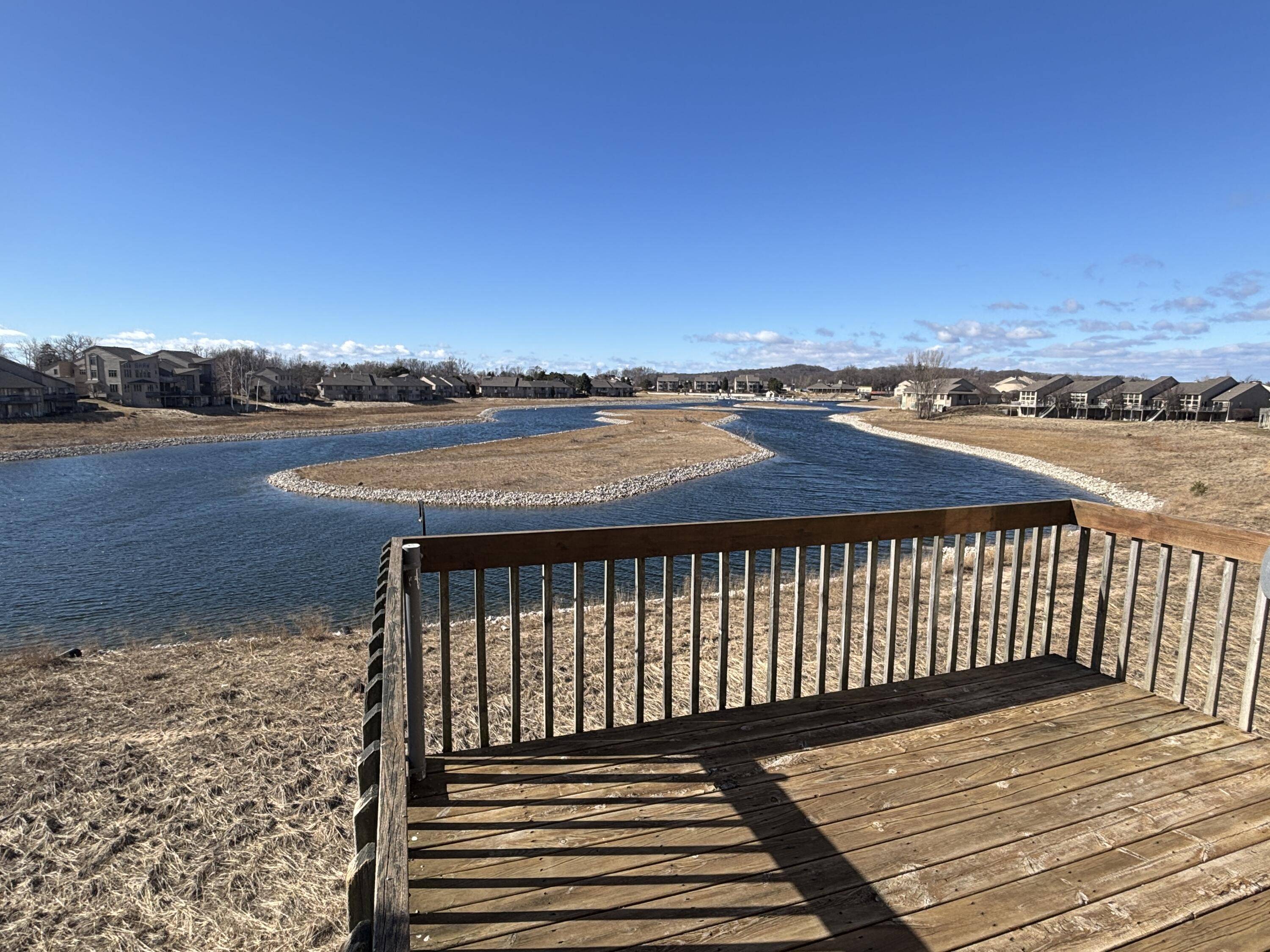 1653 E Harbour Towne CIR, Muskegon City, MI 49441