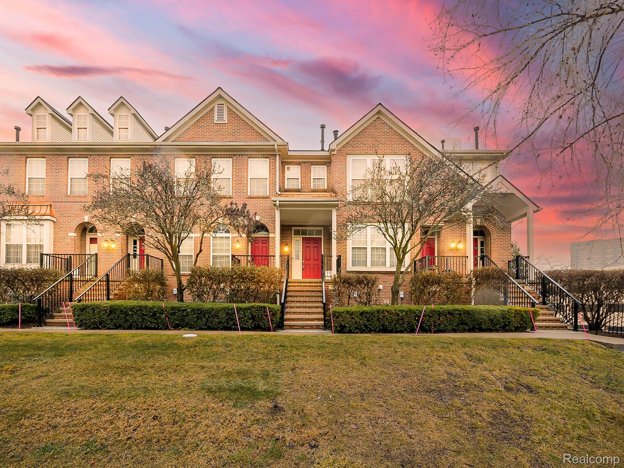 25556 Saint James, Southfield, MI 48075