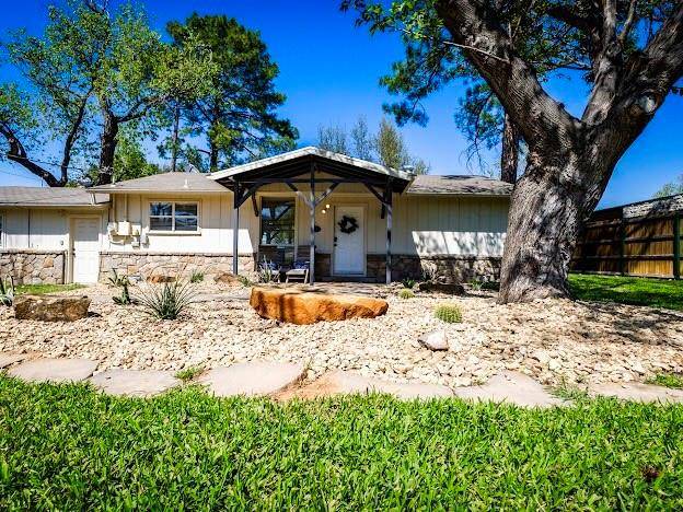 1957 Deer Trail Road, Possum Kingdom Lake, TX 76449