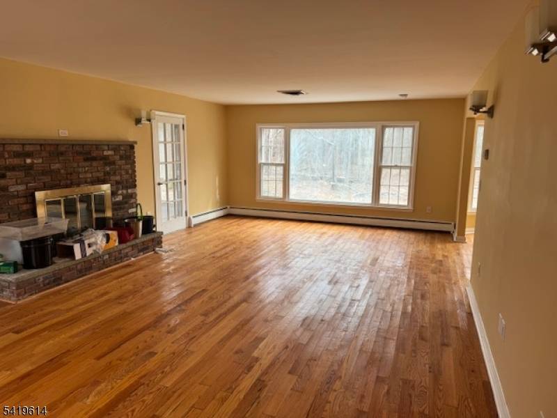 558 Westbrook Rd, Ringwood Boro, NJ 07456